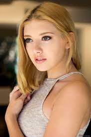 Lena Anderson ดาวรุ่งสาวหน้าใสแห่งญี่ปุ่น เสน่ห์นุ่มละมุนจับใจ โลกหลงรักจากตัวตนจริงและเส้นทางอาชีพที่เธอตั้งใจเลือก