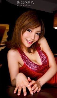 Riona Suzune เส้นทางสู่วงการเอวีของสาวน้อยน่ารักสดใส กับเรื่องราวชีวิตที่เต็มไปด้วยแรงบันดาลใจ